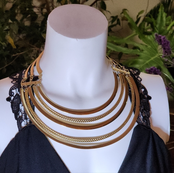Signed Napier Gold Toned Choker Collar Necklace Egyptian Inspired - Picture 12 of 12
